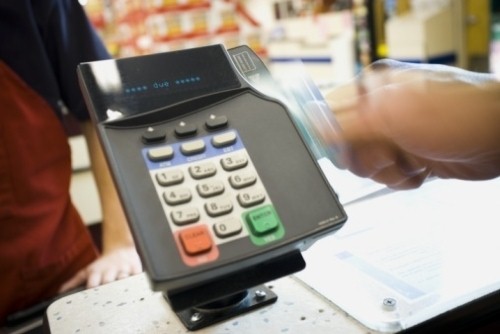 Companies are using POS systems with loyalty services to boost customer satisfaction.